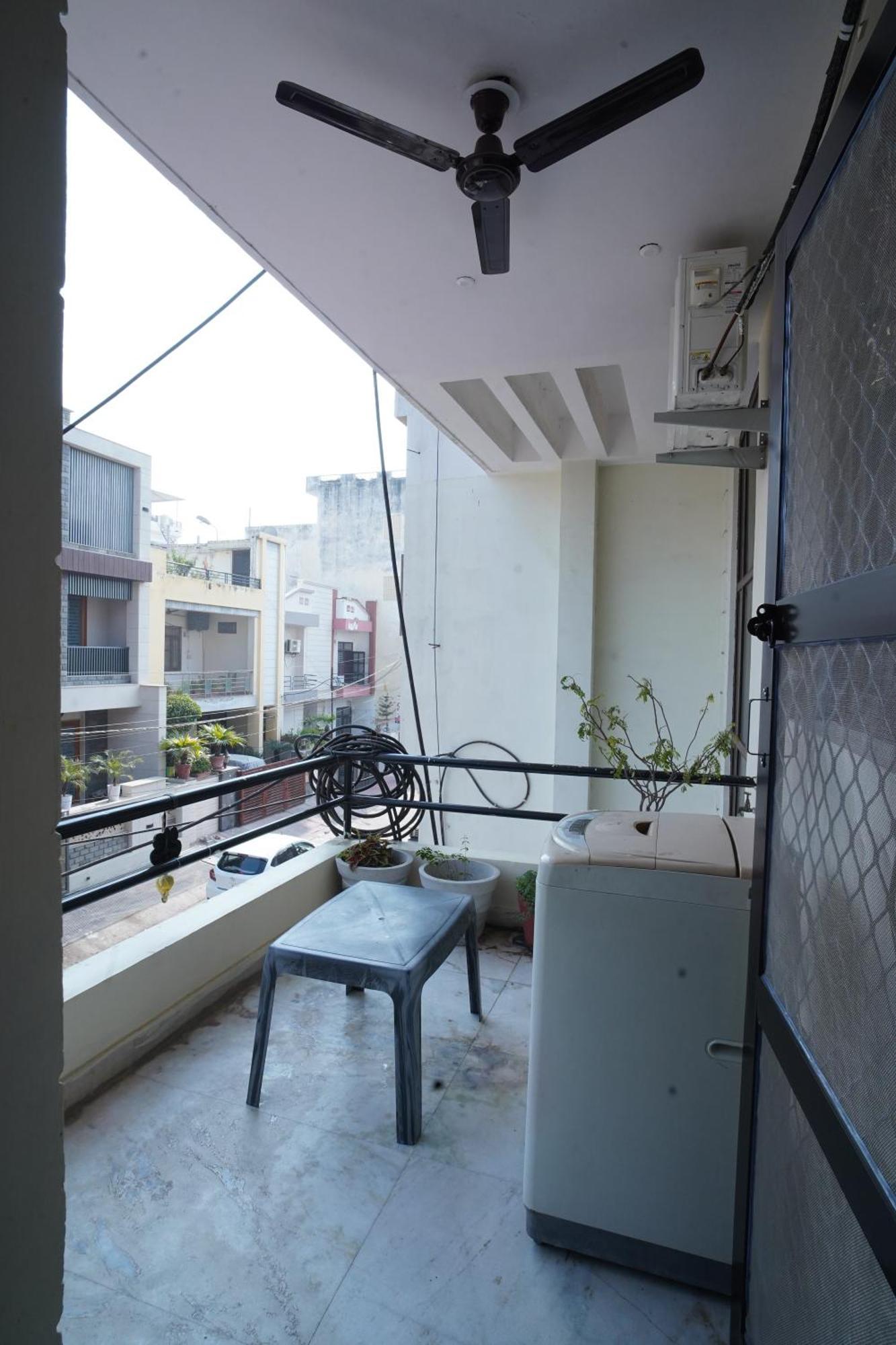 Om Trance Homestay Jaipur Extérieur photo