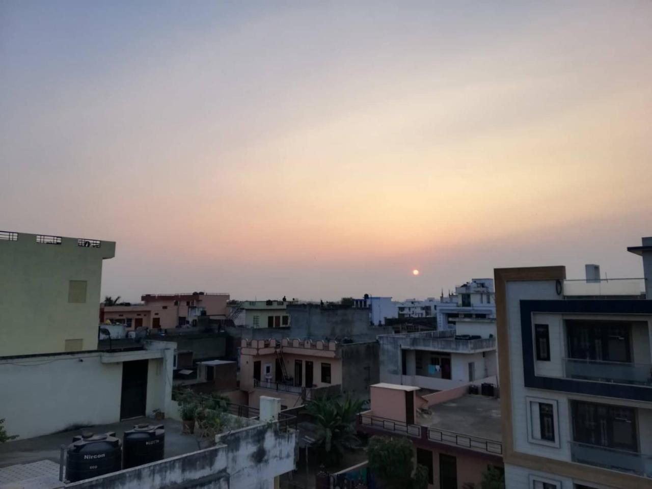 Om Trance Homestay Jaipur Extérieur photo
